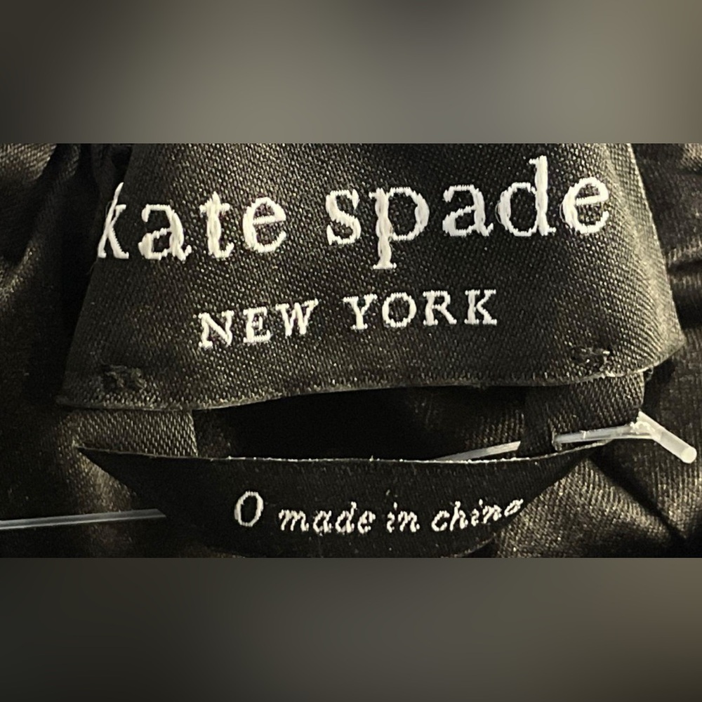 🛑 1 hour sale. Kate Spade Garment Care Label - Picture 3 of 13